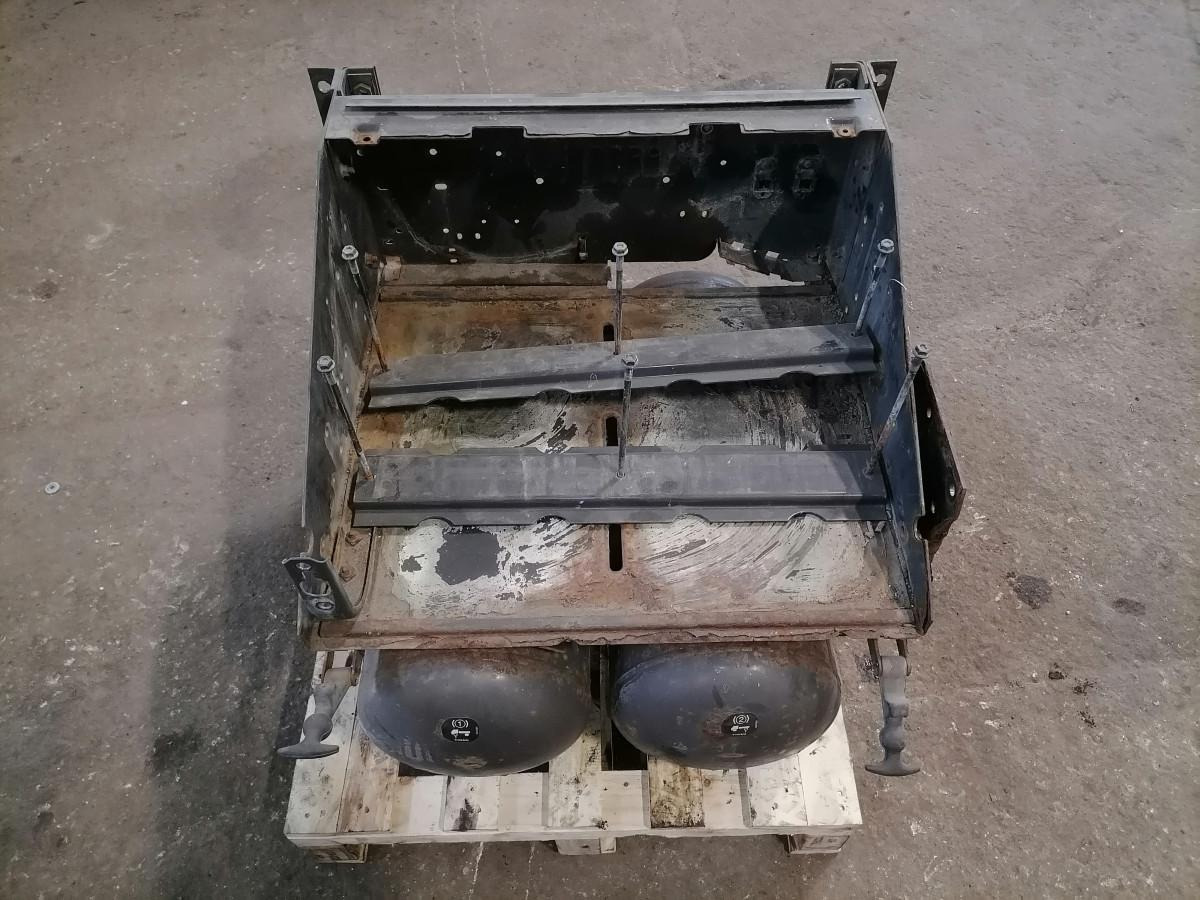 Volvo Battery box 20923091 - Acumulador para Camión: foto 3 Volvo Battery box 20923091 - Acumulador para Camión: foto 3