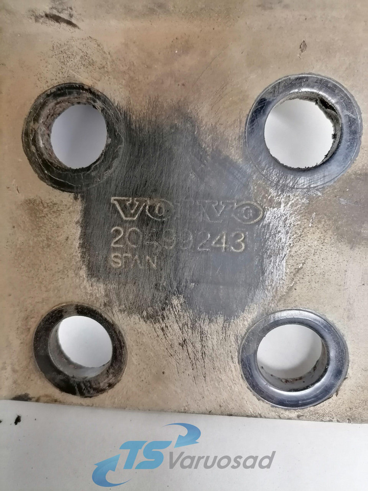 Volvo Bumper bracket 20499243 - Parachoques para Camión: foto 3 Volvo Bumper bracket 20499243 - Parachoques para Camión: foto 3