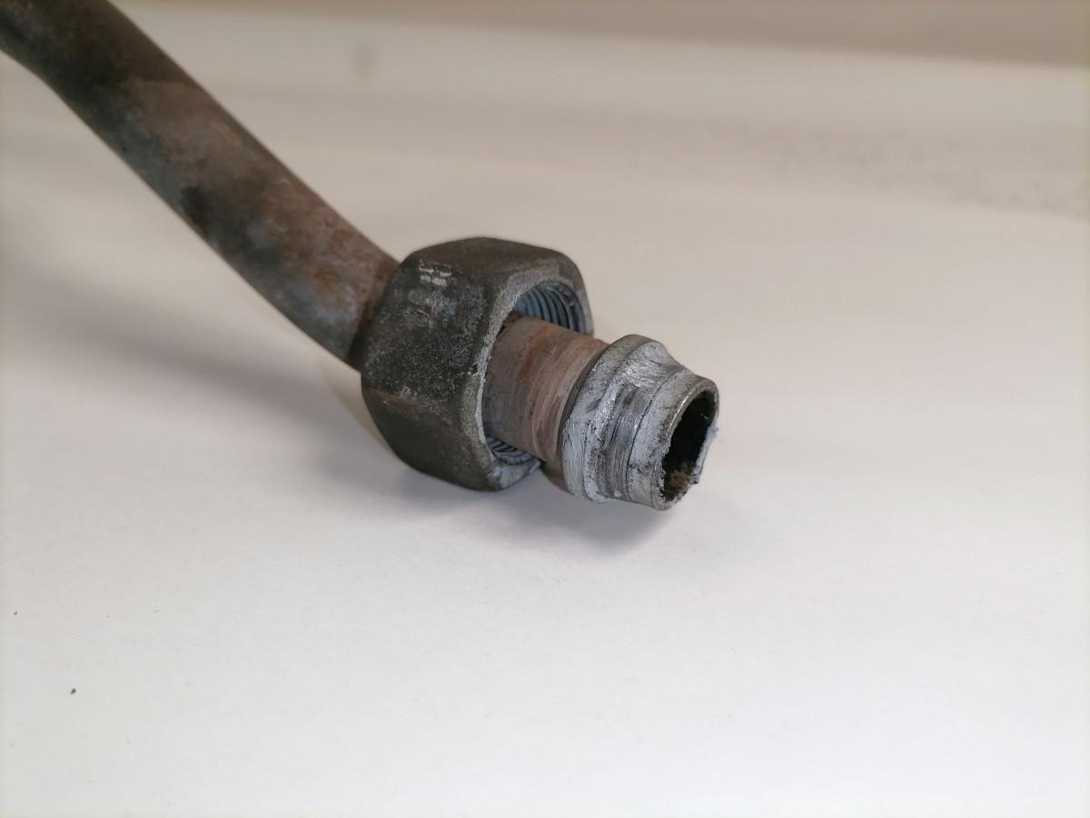 Volvo Compressor air pipe 22311001 - Compresor para Camión: foto 3 Volvo Compressor air pipe 22311001 - Compresor para Camión: foto 3