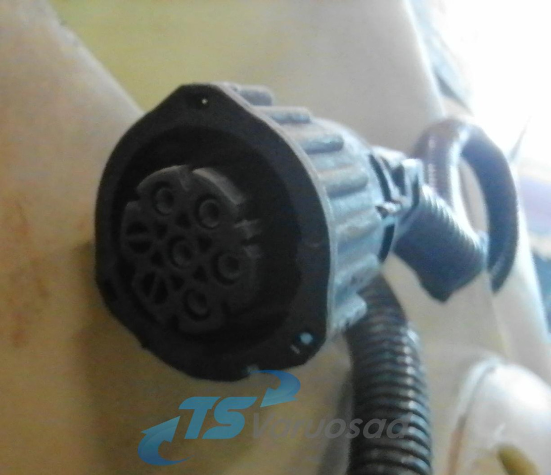 Volvo Cooling fan 20397619 - Ventilador para Camión: foto 3 Volvo Cooling fan 20397619 - Ventilador para Camión: foto 3
