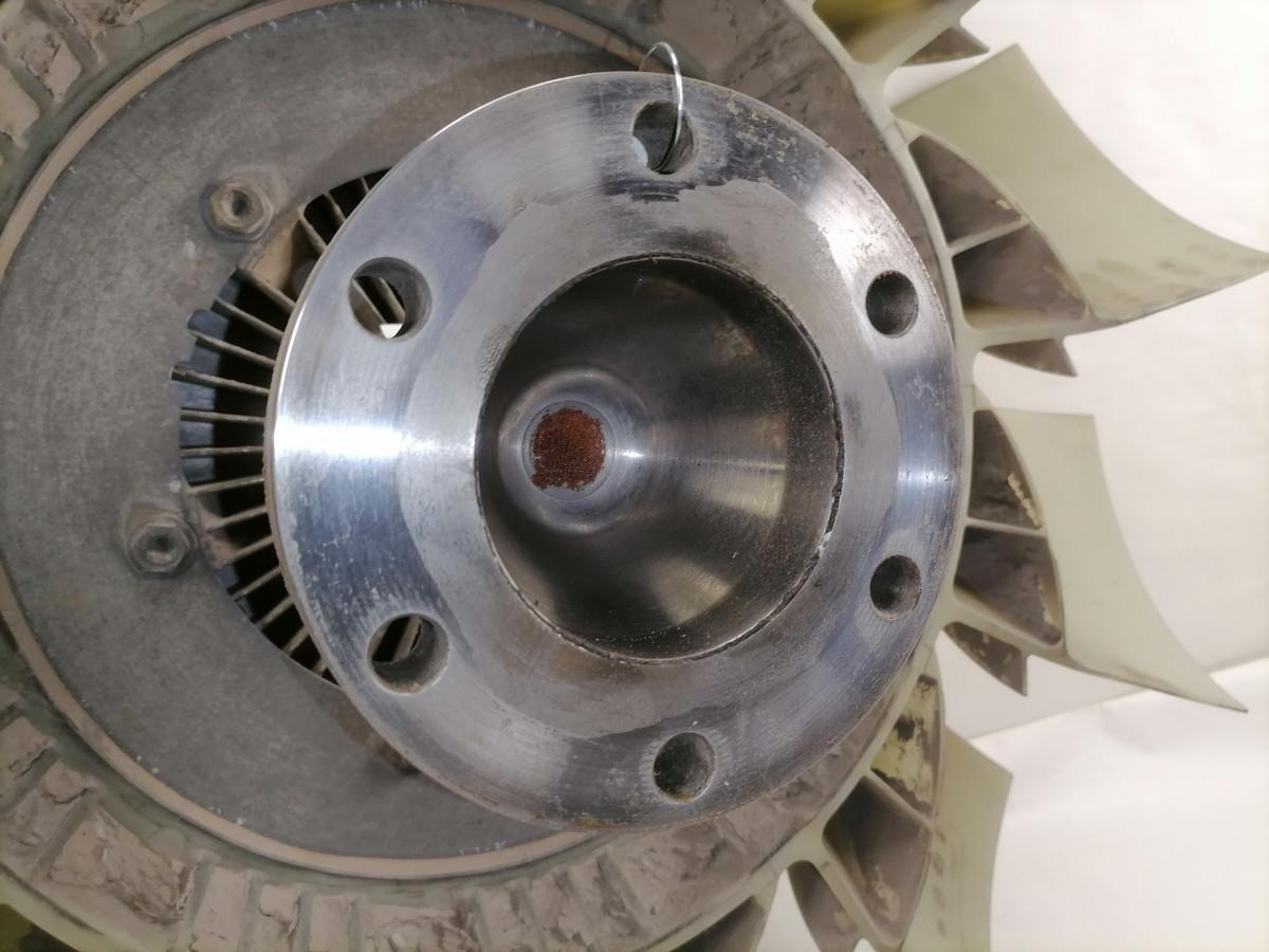 Volvo Cooling fan 20832823 - Ventilador para Camión: foto 4 Volvo Cooling fan 20832823 - Ventilador para Camión: foto 4