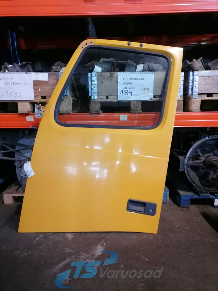 Volvo Door 20360542 - Puerta y piezas para Camión: foto 1 Volvo Door 20360542 - Puerta y piezas para Camión: foto 1