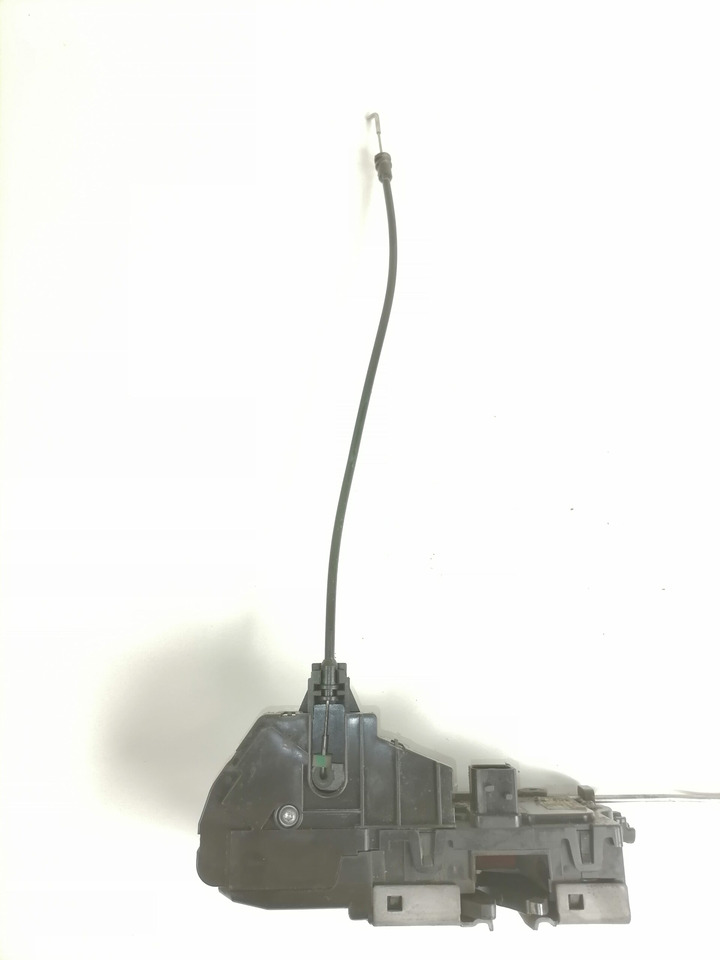 Volvo Door lock 84012028 - Puerta y piezas para Camión: foto 5 Volvo Door lock 84012028 - Puerta y piezas para Camión: foto 5