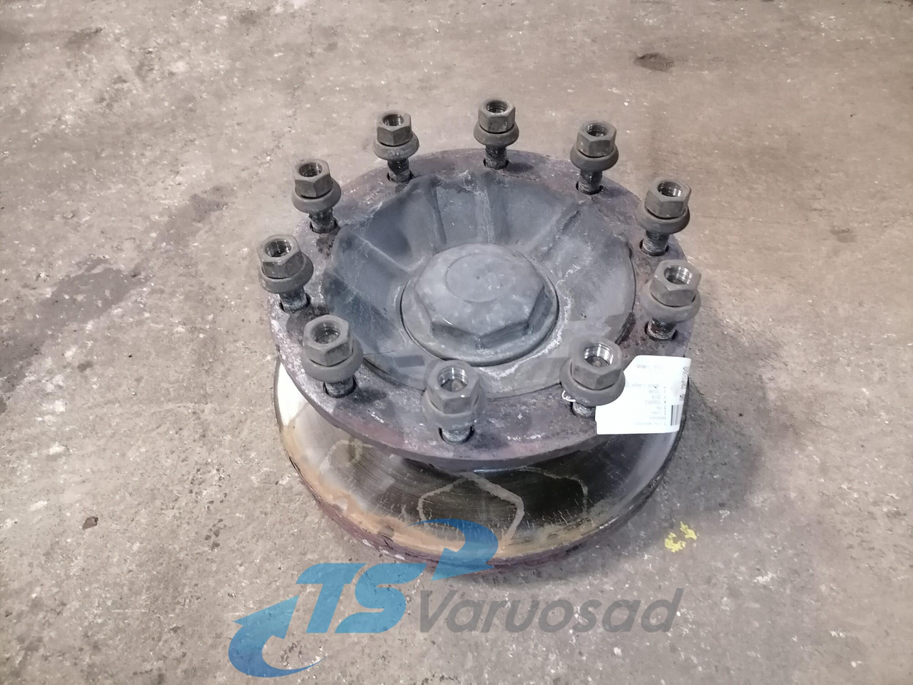 Volvo First wheel hub 1026853 - Cubo para Camión: foto 1 Volvo First wheel hub 1026853 - Cubo para Camión: foto 1