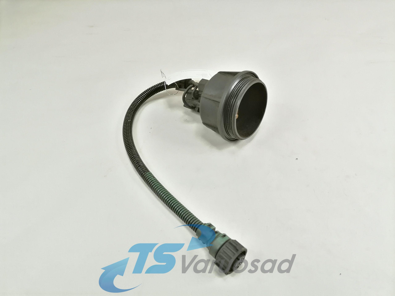Volvo Fuel separator 20869391 - Filtro de combustible para Camión: foto 1 Volvo Fuel separator 20869391 - Filtro de combustible para Camión: foto 1