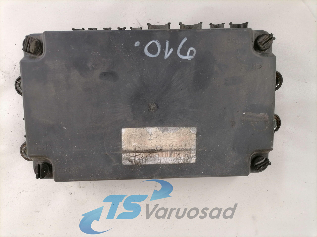 Volvo Fuse box 21717590 - Fusible para Camión: foto 1 Volvo Fuse box 21717590 - Fusible para Camión: foto 1