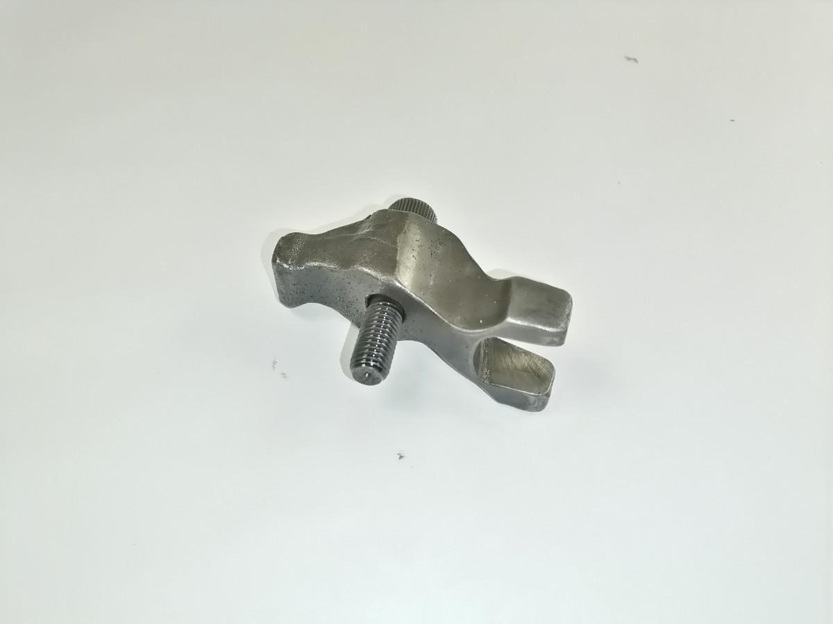 Volvo Injector holder 21786627 - Bomba de combustible para Camión: foto 2 Volvo Injector holder 21786627 - Bomba de combustible para Camión: foto 2