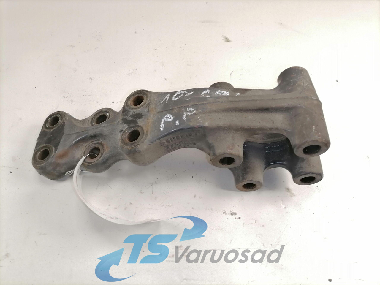 Volvo Kabiini kandur, tagumine 21196590 - Suspensión de cabina para Camión: foto 4 Volvo Kabiini kandur, tagumine 21196590 - Suspensión de cabina para Camión: foto 4