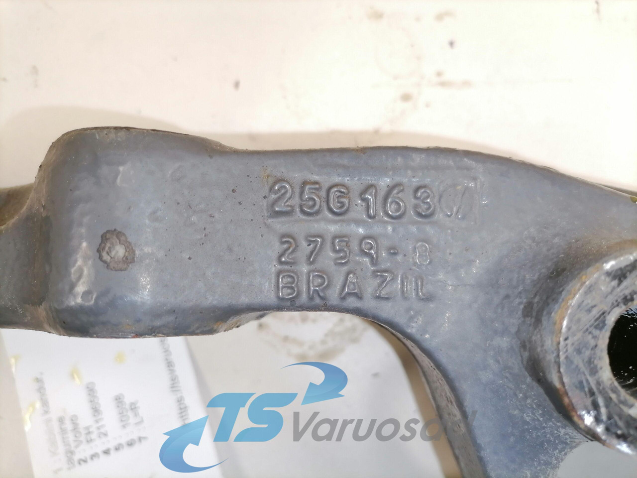 Volvo Kabiini kandur, tagumine 21196590 - Suspensión de cabina para Camión: foto 2 Volvo Kabiini kandur, tagumine 21196590 - Suspensión de cabina para Camión: foto 2