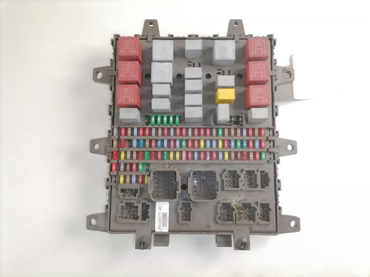 Volvo Kaitsmepaneel 7421045777 - Fusible para Camión: foto 3 Volvo Kaitsmepaneel 7421045777 - Fusible para Camión: foto 3