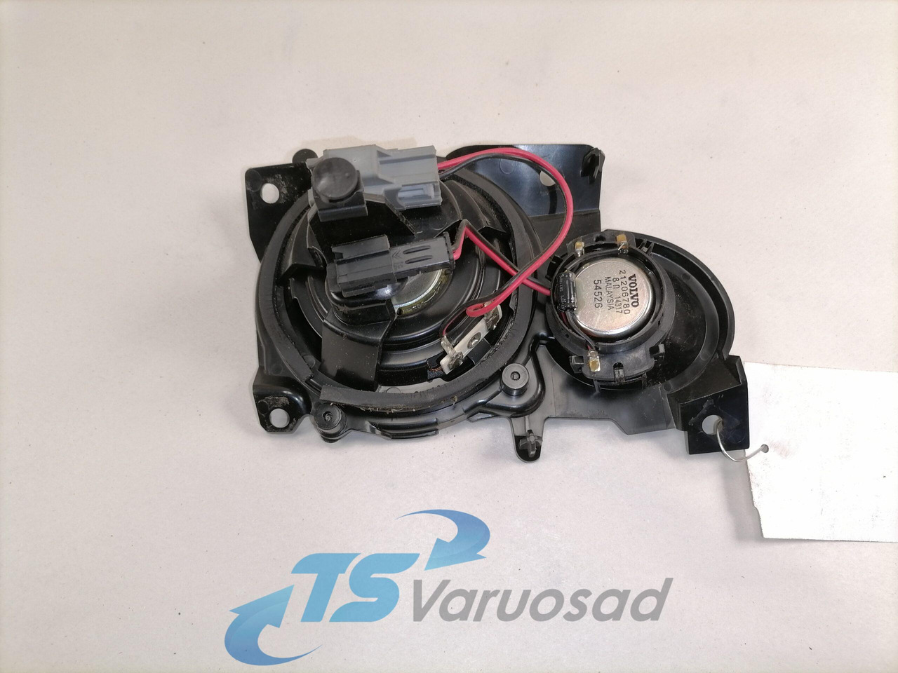 Volvo Kõlar 21206765 - Cabina e interior para Camión: foto 3 Volvo Kõlar 21206765 - Cabina e interior para Camión: foto 3