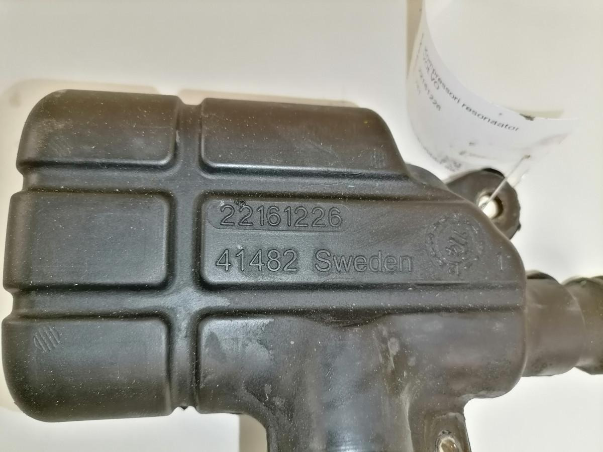 Volvo Kompressori resonaator 22161226 - Compresor para Camión: foto 5 Volvo Kompressori resonaator 22161226 - Compresor para Camión: foto 5