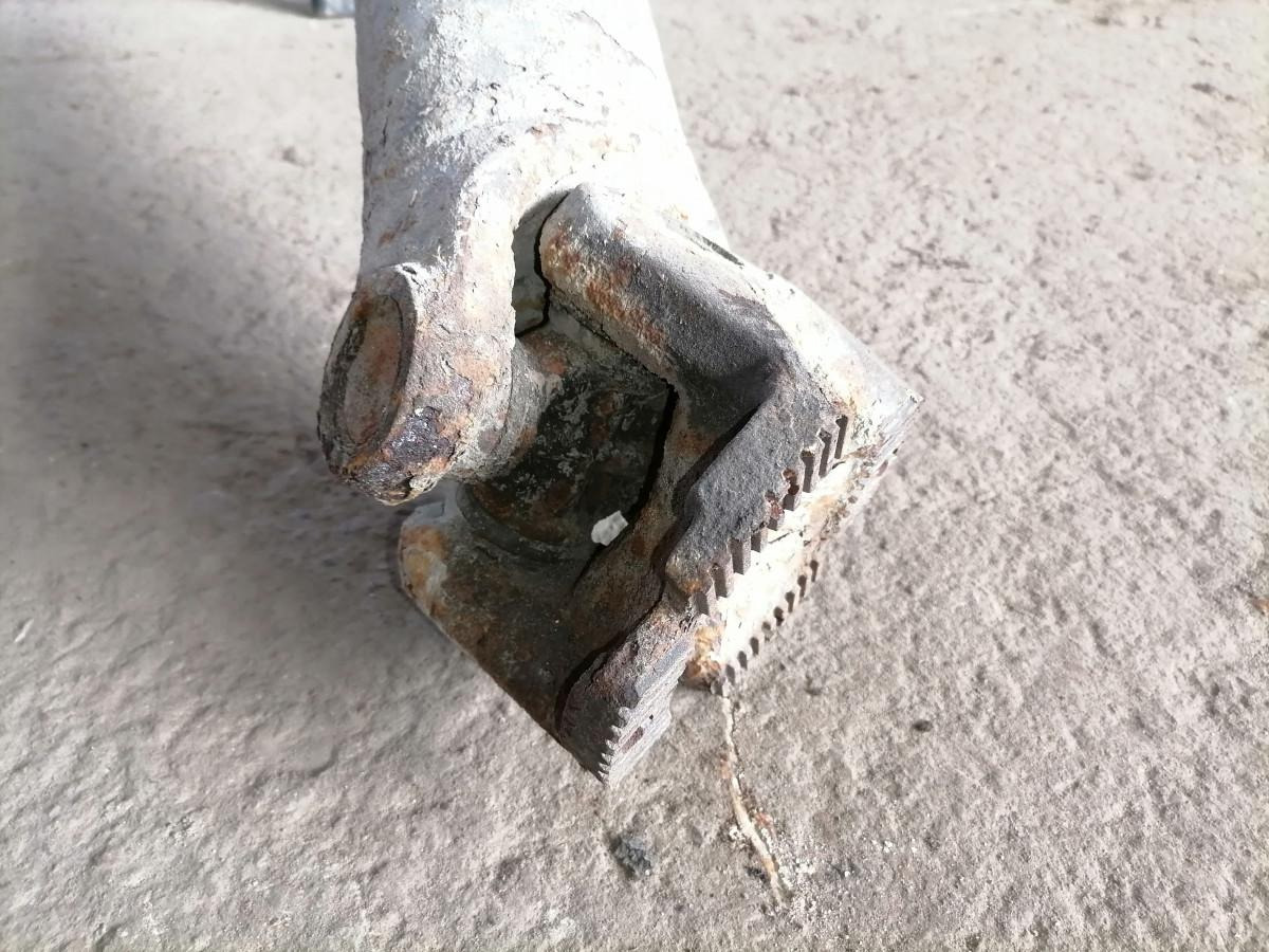 Volvo Propeller shaft 20735088 - Árbol de transmisión para Camión: foto 3 Volvo Propeller shaft 20735088 - Árbol de transmisión para Camión: foto 3