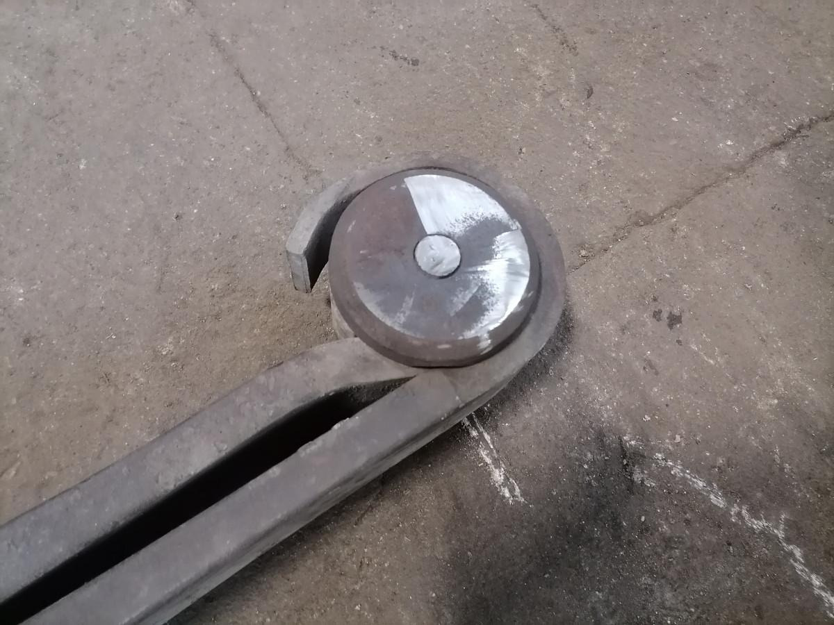 Volvo Vedrupakk, vasak 20725283 - Suspensión de ballestas para Camión: foto 4 Volvo Vedrupakk, vasak 20725283 - Suspensión de ballestas para Camión: foto 4