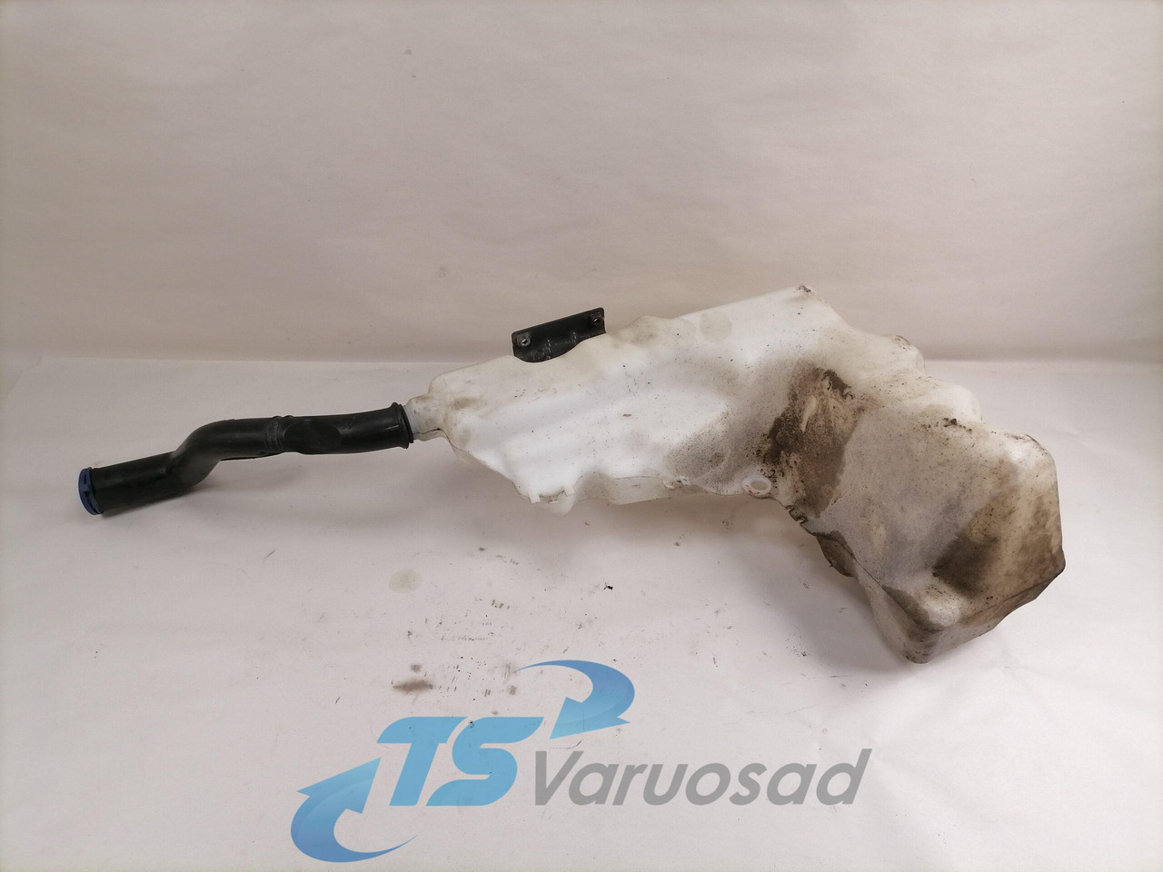 Volvo Windscreen washer fluid tank 84092259 - Limpiaparabrisas para Camión: foto 4 Volvo Windscreen washer fluid tank 84092259 - Limpiaparabrisas para Camión: foto 4