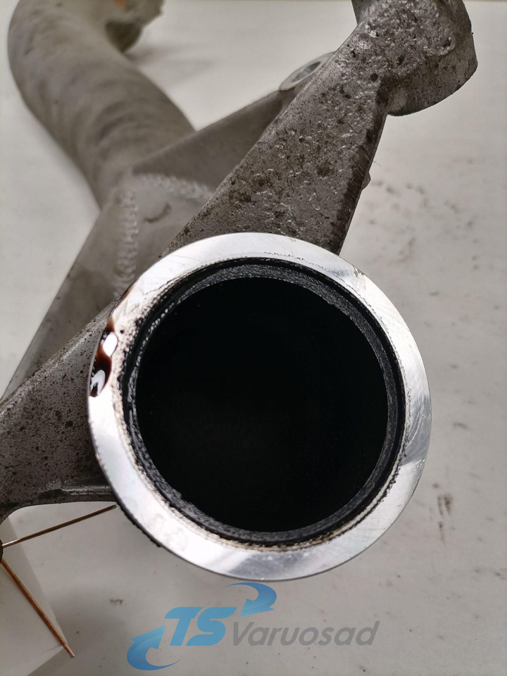 Volvo intercooler pipe 20522119 - Intercooler para Camión: foto 3 Volvo intercooler pipe 20522119 - Intercooler para Camión: foto 3