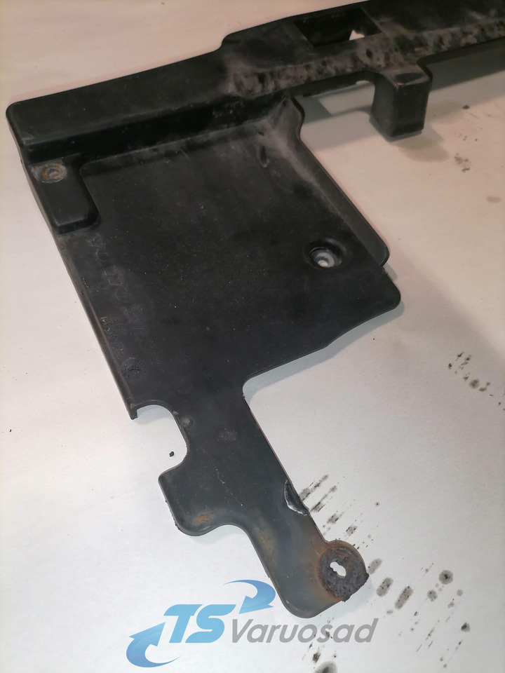 Volvo plastic 3175374 - Parrilla para Camión: foto 2 Volvo plastic 3175374 - Parrilla para Camión: foto 2