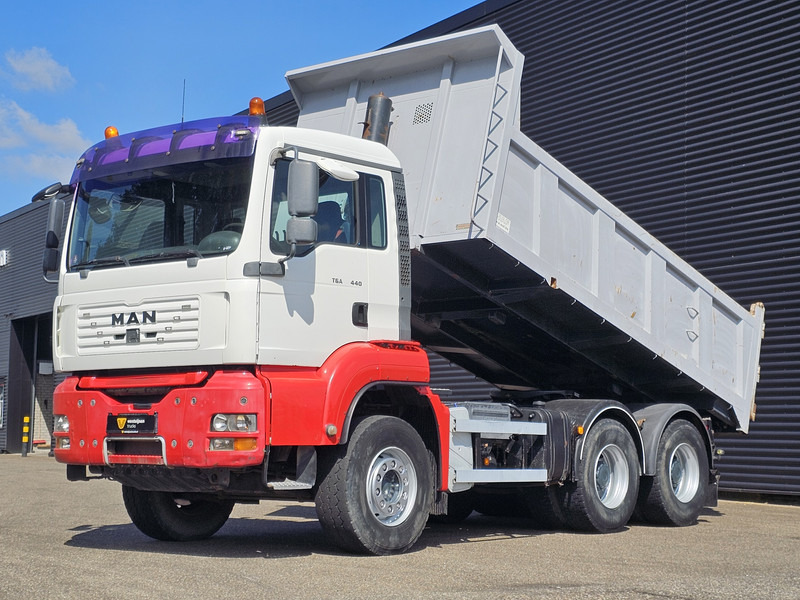 MAN TGA 26.440 / TIPPER - TRACTOR COMBI /6x4 / SPRING / BIG AXLE - Cabeza tractora: foto 1 MAN TGA 26.440 / TIPPER - TRACTOR COMBI /6x4 / SPRING / BIG AXLE - Cabeza tractora: foto 1