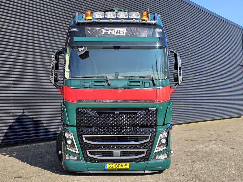 Volvo FH16.650 / RETARDER / FULL AIR / NL-TRUCK - Cabeza tractora: foto 5 Volvo FH16.650 / RETARDER / FULL AIR / NL-TRUCK - Cabeza tractora: foto 5