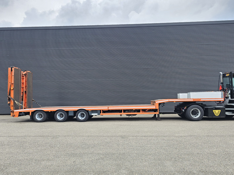 Nooteboom OSD-48-03/L / HYDRAULIC BED + RAMP - Semirremolque góndola rebajadas: foto 3 Nooteboom OSD-48-03/L / HYDRAULIC BED + RAMP - Semirremolque góndola rebajadas: foto 3