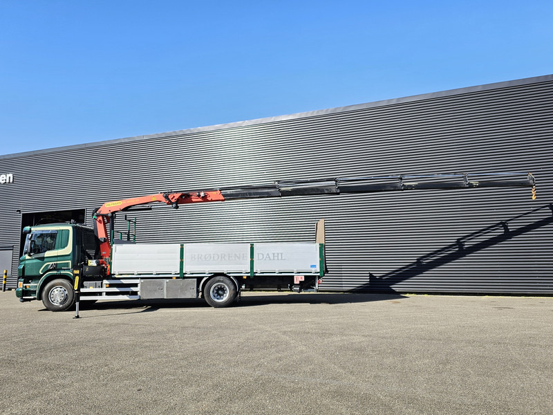 Scania P320 4x2 / PALFINGER PK14002 / CRANE/KRAN - Camión caja abierta, Camión grúa: foto 3 Scania P320 4x2 / PALFINGER PK14002 / CRANE/KRAN - Camión caja abierta, Camión grúa: foto 3