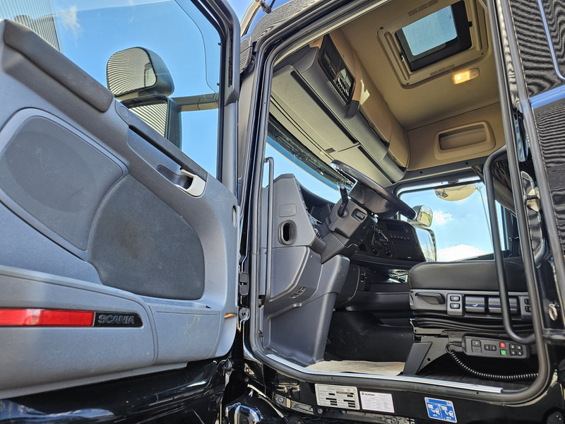 Camión grúa Scania R490 / 8x2 / HMF 85 TM CRANE / WINCH / JIB: foto 15 Camión grúa Scania R490 / 8x2 / HMF 85 TM CRANE / WINCH / JIB: foto 15