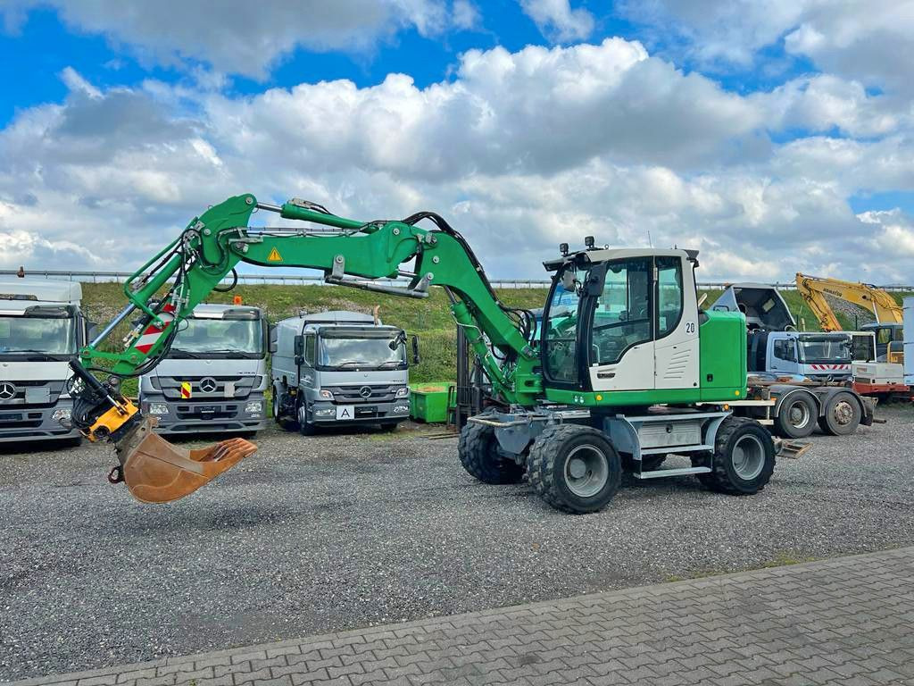 Liebherr A 912 Compact 3X Löffel 3 X Buckets Liebherr A 912 Compact guter Zustand - Excavadora de ruedas: foto 1 Liebherr A 912 Compact 3X Löffel 3 X Buckets Liebherr A 912 Compact guter Zustand - Excavadora de ruedas: foto 1