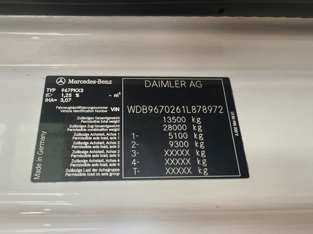 Mercedes-Benz 1327 4X2 Glastransporter mit Kran Funkbedienung - Camión grúa, Camión grúa: foto 3 Mercedes-Benz 1327 4X2 Glastransporter mit Kran Funkbedienung - Camión grúa, Camión grúa: foto 3