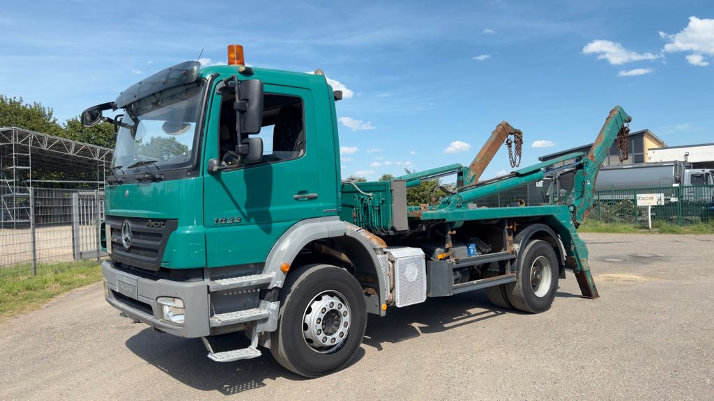Mercedes-Benz 1833 4x2 Meiller AK 12 | Klima | Guter Zustand - Camión portacontenedor de cadenas: foto 1 Mercedes-Benz 1833 4x2 Meiller AK 12 | Klima | Guter Zustand - Camión portacontenedor de cadenas: foto 1