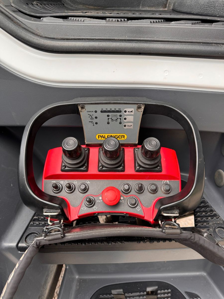 Camión volquete Mercedes-Benz 1840  2140 4X2 Kipper % Kran mit Funk Top Zust.: foto 21