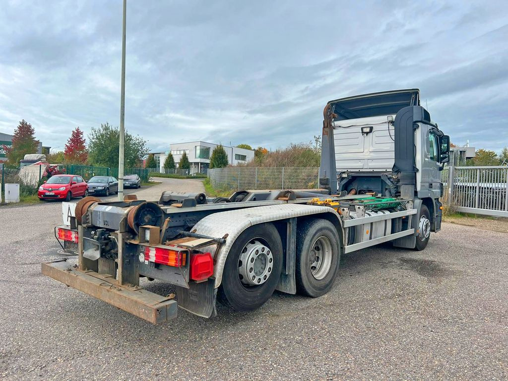 Mercedes-Benz 2544 6X2 VDL Abroller Klima & Retarder Mercedes-Benz 2544 6X2 VDL Abroller Klima & Retarder - Camión multibasculante: foto 4 Mercedes-Benz 2544 6X2 VDL Abroller Klima & Retarder Mercedes-Benz 2544 6X2 VDL Abroller Klima & Retarder - Camión multibasculante: foto 4