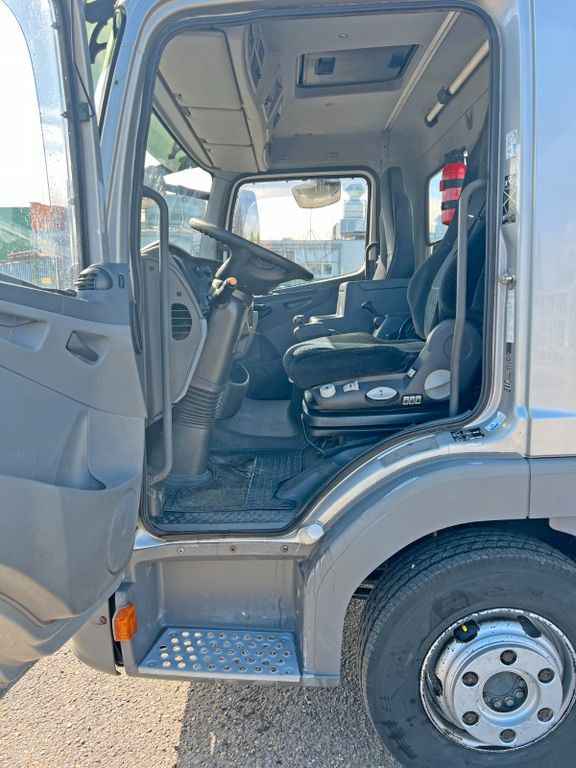 Mercedes-Benz 818 4X2 ROM Toilettenwagen guter Zustand - Limpieza de alcantarillado: foto 5 Mercedes-Benz 818 4X2 ROM Toilettenwagen guter Zustand - Limpieza de alcantarillado: foto 5