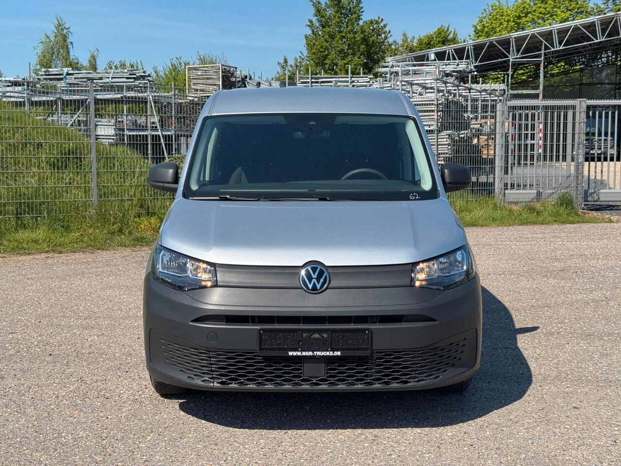 Volkswagen Caddy 4x2 | Klima | AHK | PDC | Spurhalteass. - Furgoneta de pasajeros: foto 2 Volkswagen Caddy 4x2 | Klima | AHK | PDC | Spurhalteass. - Furgoneta de pasajeros: foto 2