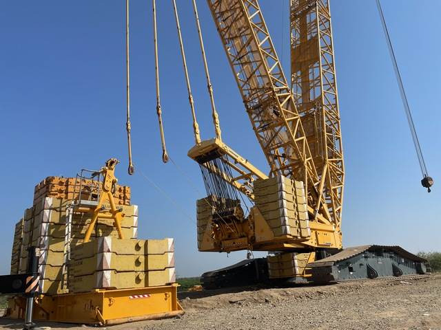 Liebherr LR1600/2 - Grúa sobre orugas: foto 3 Liebherr LR1600/2 - Grúa sobre orugas: foto 3