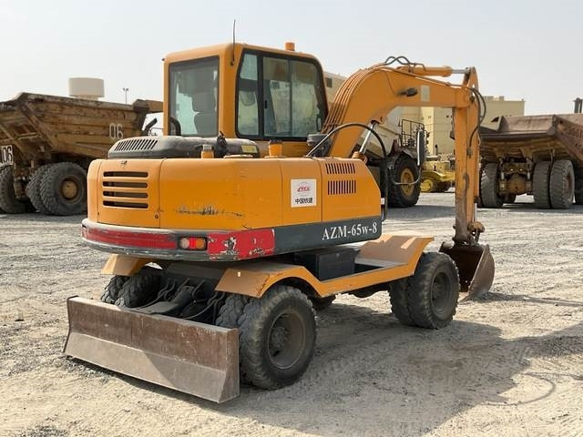 Ascesco AZM-65W-8 - Excavadora de ruedas: foto 3 Ascesco AZM-65W-8 - Excavadora de ruedas: foto 3