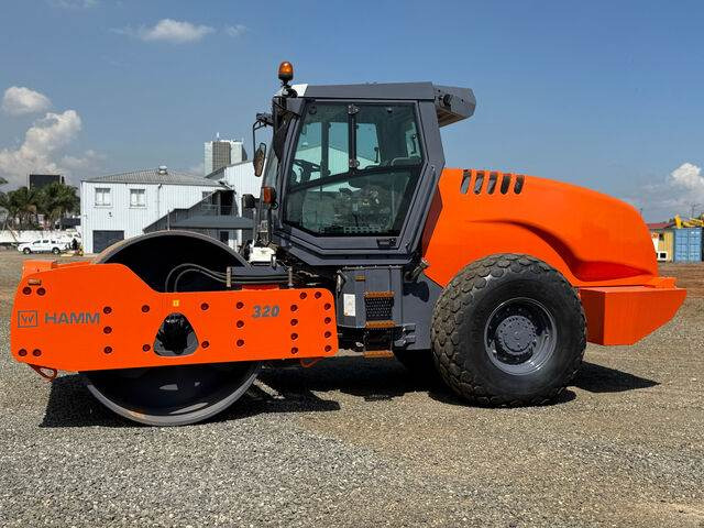 Hamm 320 - Compactador: foto 1 Hamm 320 - Compactador: foto 1