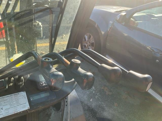 Carretilla elevadora Toyota 02-8FGF25: foto 23 Carretilla elevadora Toyota 02-8FGF25: foto 23