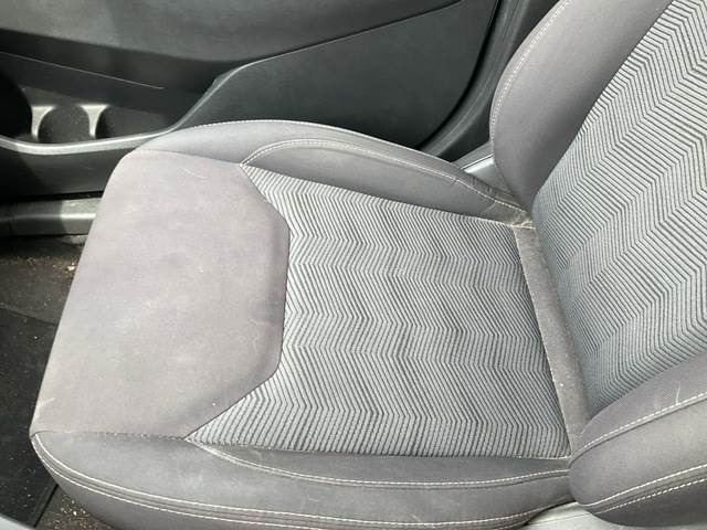 Coche Ford KA+: foto 24