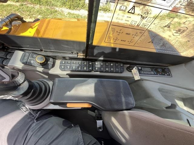 Excavadora de ruedas JCB HD110WTT4: foto 20