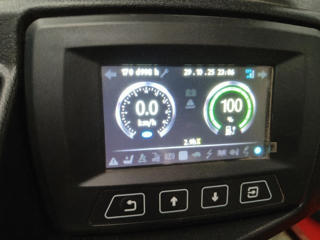 Linde E20 PBHP-01 - Carretilla elevadora eléctrica: foto 3 Linde E20 PBHP-01 - Carretilla elevadora eléctrica: foto 3