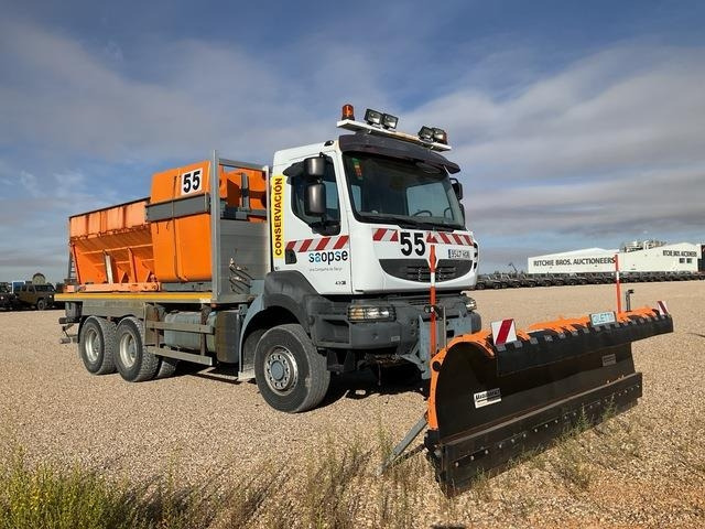 Renault Kerax 430DXI - Máquina quitanieve: foto 4 Renault Kerax 430DXI - Máquina quitanieve: foto 4