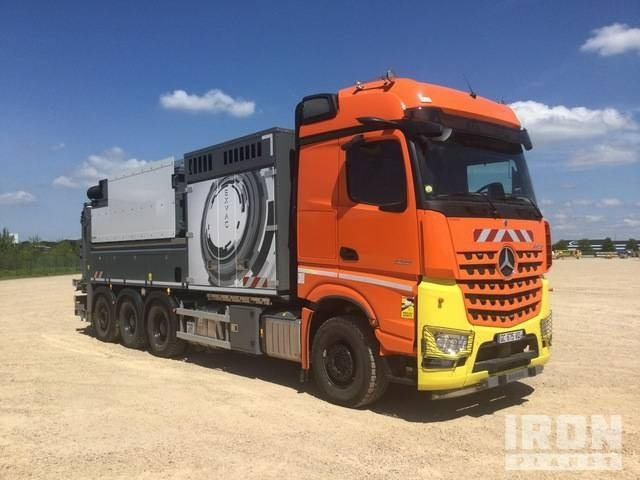 Rivard - Mercedes-Benz EXVAC - Arocs 3253 8x4 - Limpieza de alcantarillado: foto 2 Rivard - Mercedes-Benz EXVAC - Arocs 3253 8x4 - Limpieza de alcantarillado: foto 2