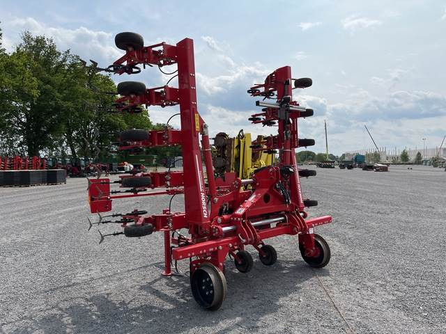 Horsch Transformer 6VF - Equipo para trabajo del suelo: foto 4 Horsch Transformer 6VF - Equipo para trabajo del suelo: foto 4