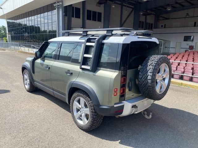 Land Rover Defender 110 - Coche: foto 3 Land Rover Defender 110 - Coche: foto 3