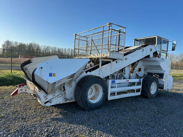 Phoenix MK7E - Construcción de carreteras: foto 3 Phoenix MK7E - Construcción de carreteras: foto 3