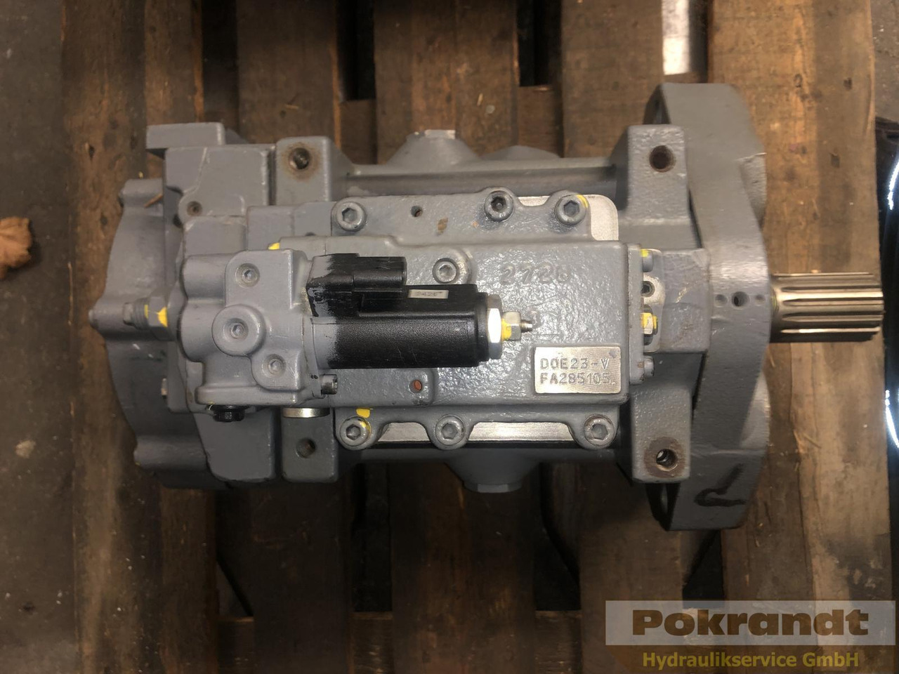 Hitachi YA00003076 - Bomba hidráulica para Maquinaria de construcción: foto 1 Hitachi YA00003076 - Bomba hidráulica para Maquinaria de construcción: foto 1