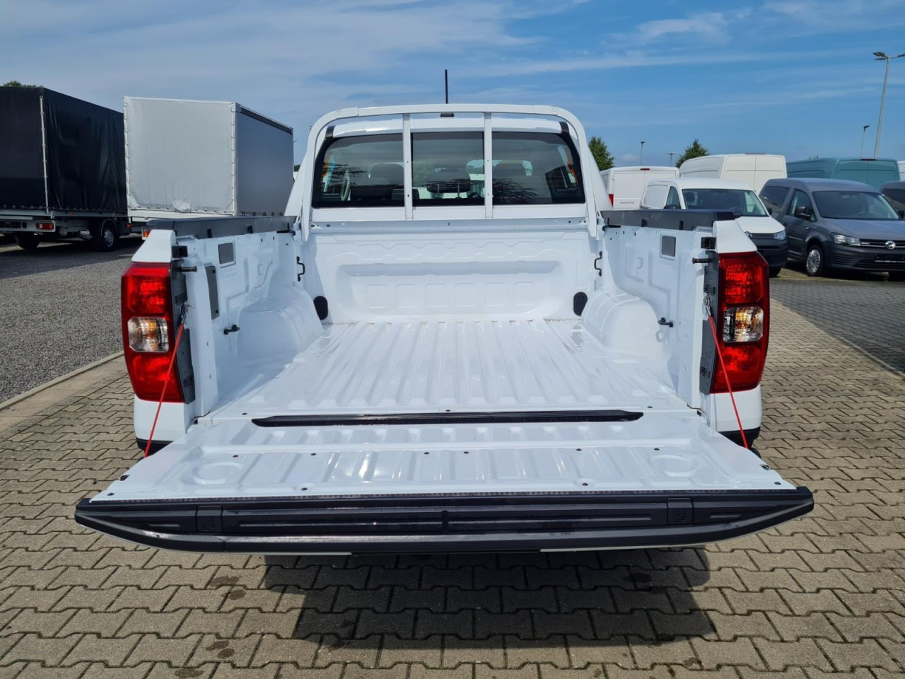 Ford Ranger Doka 2.0 Ecoblue XL 4x4 KLIMA KAMERA TEMPOMAT - Pick-up, Furgoneta combi: foto 5 Ford Ranger Doka 2.0 Ecoblue XL 4x4 KLIMA KAMERA TEMPOMAT - Pick-up, Furgoneta combi: foto 5