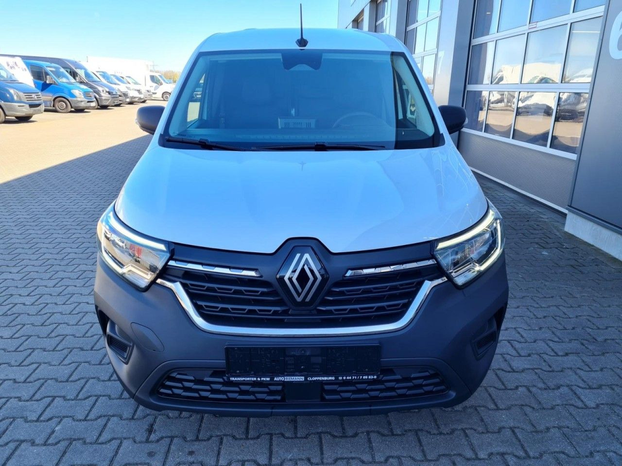 Renault Kangoo Van Start1.3 TCe 100 KLIMA TEMPOMAT - Furgoneta pequeña: foto 2 Renault Kangoo Van Start1.3 TCe 100 KLIMA TEMPOMAT - Furgoneta pequeña: foto 2