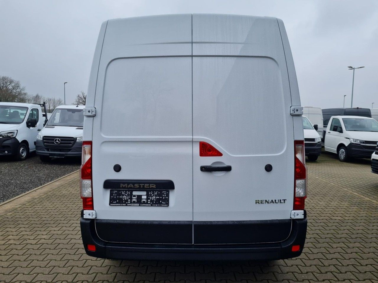 Renault Master 35 Kasten L3H2 PDC KLIMA KOMFORT Navi App - Furgón: foto 5 Renault Master 35 Kasten L3H2 PDC KLIMA KOMFORT Navi App - Furgón: foto 5
