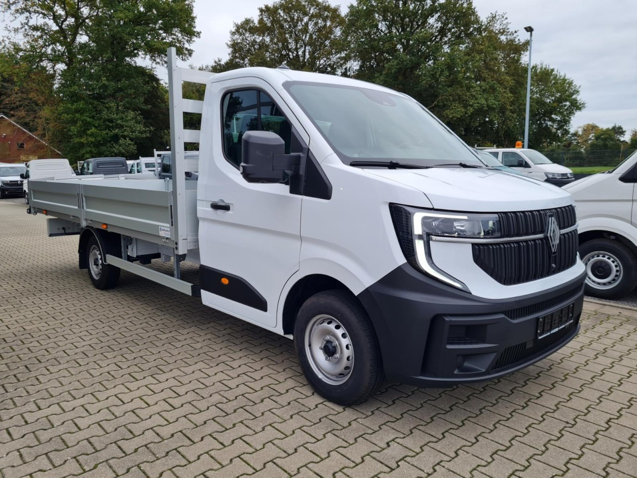 Renault Master 35 Pritsche extra lang 4.85 m KLIMA TEMPOMAT - Caja abierta furgoneta: foto 3 Renault Master 35 Pritsche extra lang 4.85 m KLIMA TEMPOMAT - Caja abierta furgoneta: foto 3